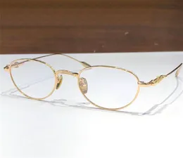 Nya modeoptiska designglasögon 8234 Liten oval ram Fashionabla och avantgarde komfort att bära transparenta glasögon klara linser glasögon