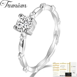 Anéis de casamento Trumium Real 0.5 Ct D Cor Diamante Anéis de Noivado para Mulheres S925 Sterling Silver Wedding Bands Fine Jewelry 231023