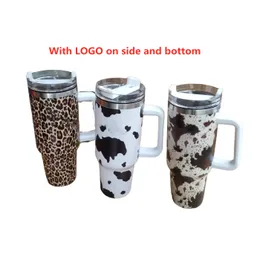 40oz Designer Cups With Logo Adventure Classic Leopard Cow Design Tumblers Hanterar lock och sugrör Bilmuggar Vakuumisolerade dricksvattenflaskor