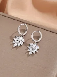 Orecchini a bottone 2023 Prodotto in argento sterling 925 "Foglia di Natale" Stile vintage adorabile per ragazze regalo del giorno di Natale