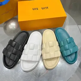 Unisex Designer Slajd Woman luksusowy pantofel dla mężczyzny nabrzeże slajdy maxi damier guma czeek piany wodoodporny sandale z basenu na zewnątrz