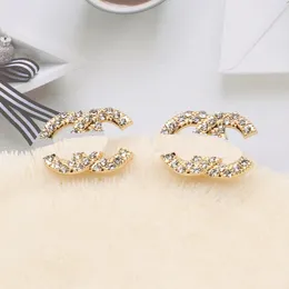 20 Style 18K Altın Kaplama Lüks Tasarımcı Çift Mektuplu Çabuk Küpe Kancası Geometrik Ünlü Kadın Elmas Takı Küpe Düğün Partisi Hediye Takı