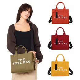 Fashion Burlon Tote Bag Man Luxury Designer Womens Mens Cross Body Shopper Travel Bag Totes 핸드백 스냅 샷 어깨 끈 수하물 주간 렌더 클러치 백