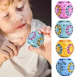 Fidget Spinner Fagiolo Rotante Cubo Magico Puzzle Giocattoli Palla Antistress Giochi IQ Educativi Regalo di Pasqua per Ragazzi Ragazze Bambini Adulti Bambini