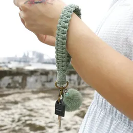 Keychains handgjorda flätade nylonrep -armband Keychain med metallspänne utomhus camping överlevnad Homme tillbehör gåva till honom och hans