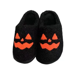 Nya pumpa Halloween Ghost Warm Winter Cotton Slippers Par Funny Outing Men and Women Platform Slippers Storlek 36-41