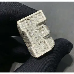 Anello Initil da uomo di gioielleria raffinata Anello ghiacciato personalizzato con vero diamante in oro bianco 9k con lettera di diamanti