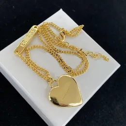 Squisita collana con pendente a forma di cuore in oro di lusso, collana di marca di moda per gioielli da regalo di San Valentino da donna