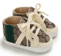 Första vandrare småbarn Walker Baby Shoes Boy Girl Sport Soft Sole Cotton Crib Moccasins Casual 0-18 månader