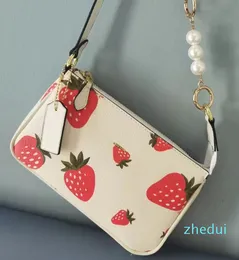 designer bag Underarm Hobo Bag Crescent Moon Handbags Luxury Crossbody Women Strawberry C-Letter