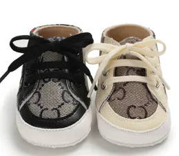 İlk Yürüyüşçüler Bebek 2023 Tasarımcılar Ayakkabı Yenidoğan Çocuk Tuval Spor ayakkabıları Erkek Kız Yumuşak Sole Crib 0-18month