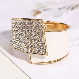 Fashion bracelet female Korean version flash diamond leather bracelet Europe and the United States exaggerated bracelet with jewelry trend