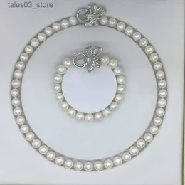 チャームブレスレットファッションウェディングジュエリーセットリアルな淡水真珠のネックレスブレスレット女性のためのセットプリティバースデープレゼント2021 Q231025