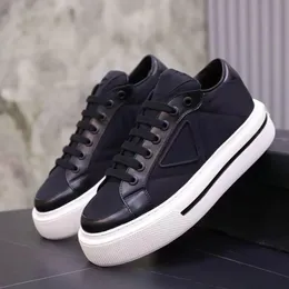 Top Quality Nylon & Leather Gabardine Sneakers Shoes Men Triangle Rubber Platform Sole Trainers Lace Up Skateboard Comfort Jogging Walking