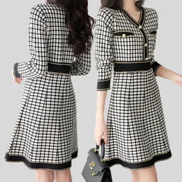 Casual Dresses Women Autumn Winter Vintage Plaid Sticked Sweater 2023 V Neck Rands Patchwork Knitwear A-Line Dress Elegant Vestidos