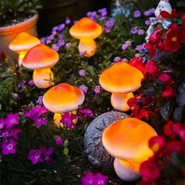 Dekoracje świąteczne światła grzyba słonecznego LED wodoodporne ogród ciepłe kolorowe sznurki na patio ścieżki krajobrazowe dekoracje 231025