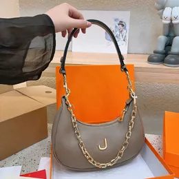 Kadın Tasarımcı Çanta Çanta Crossbody Omuz Torbası Eyer Çantalar Marc Kova Zinciri J Çapraz Vücut Tasarımcı Çantalar Çanta Lüksler Çantalar 231025