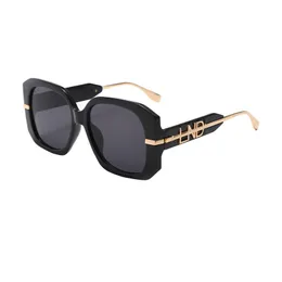 Lyxdesignermärke Solglasögon Designer Solglasögon Högkvalitativ glasögon Kvinnor Män Glasögon Womens Sun Glass UV400 Lens Unisex 6029 Partihandel