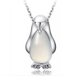 Women Pendant Necklace Penguin Animal Necklaces Sliver Plated Charms Opal Necklace Vintage Jewelry For Girl Women Gift265G