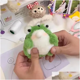 Oggetti decorativi Figurine Fatte a mano Squeaky Fai da te Bambola Sputare Bolla Rana Simpatico ciondolo in peluche Materiale Pacchetto per la fidanzata Interes Dhslk