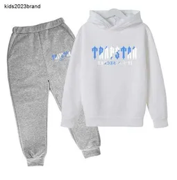 Nya träningsdräkter babykläder barn Autumn set 2 stycken gradienttryck set hoodie och sweatpants