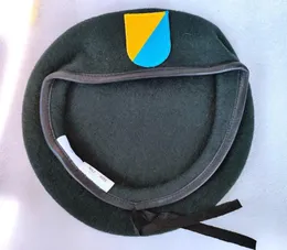 Berets Stany Zjednoczone Armia USA 8. Grupa Sił Specjalnych Wool Blackish Green Beret Hat 1963-1972 Rekondacja