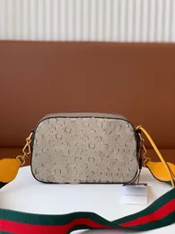 En son Tiger Head Tag Toe Toe Kamera Çantası Crossbody Bag Omuz Çantası Orta Sertlik Büyük Çanta Webbing Boyutu 24cm Tanrıça Olması Gereken Kurucu Çanta Tipi