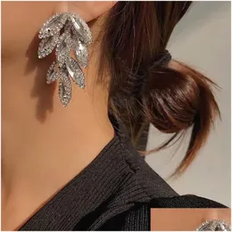 Dangle Chandelier Luxury Zircon Leaf Earrings For Women Etrendy New Shinning Rhinestone Wedding Party Jewelry Statement Earring Drop Otfo7