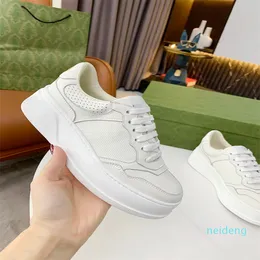 المصمم -Sneakers Fashion Platform أحذية مثقبة منتفخة من الانتفاخ أحذية رياضية أحذية رياضية للنساء المدربين أحذية غير رسمية