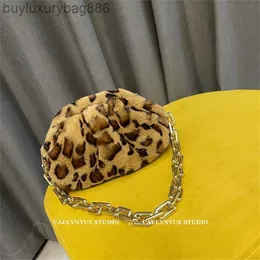 Autumn Winter Trendy Warm Thick Chain Cloud Bag Women's 2022 Autumn/Winter Faux Fur Rabbit Hair Fury Underarm Leopard Pattern Plush One Shoulder Handbag YM4WG