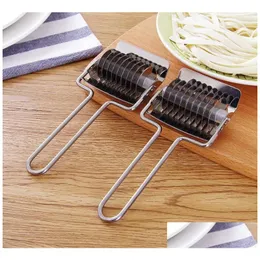 Utensili per pasticceria da forno Acciaio inossidabile Noodle Lattice Roller Taglierina per scalogno Pasta Spaghetti Maker Hines Pressa manuale per pasta Cottura Sn3362 Dhq1X