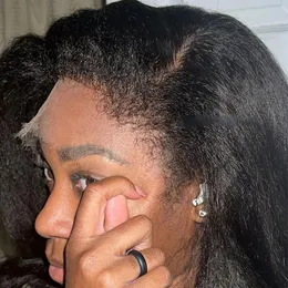 エッジ4Cベビーヘアフルレースウィッグ360 Glueless Wig Kinky Straight 13x4 Lace Front Human Hair Wigs Yaki 150％Remy Preucked
