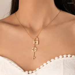 Choker Chokers Trend Metal Key Lock Pendant Necklace Women's Classic Vintage Clavicle Chain Banquet Jewelry AccessoriesChokers