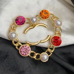 Projektant broszka broszki 18 -karatowe złoto srebrny kryształ perłowy kombinezon ślubny odzież pinowy impreza moda biżuteria