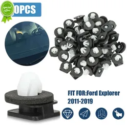 新しい30PCS A-PILLARトリムフロントフロントガラスモールディングクリップカーフロントガラスモールディングクリップファスナーアクセサリー2011-2019