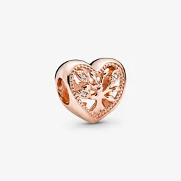 100% 925 Sterling Silver Openwork Family Tree Heart Charms Fit Original Europeiska charmarmband Fashion Women Diy Jewelry Accessor311e