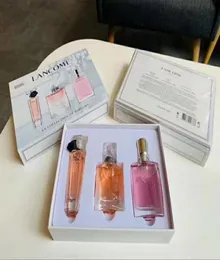 Ny europeisk och amerikansk modepresentförpackning Parfym Luxury Fragrance Ladies Parfume 3 Piece Set 330 ml 011257212
