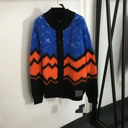 1020 2023 Pista Autunno Marca stesso stile maglione manica lunga scollo a V blu albicocca cardigan moda abbigliamento donna di alta qualità 20238350