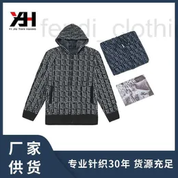 Maglioni da uomo firmati in cotone casual stampato sciolto Fondo giovanile regolare a maniche lunghe nero e blu Maglione caldo cardigan invernale 10B6