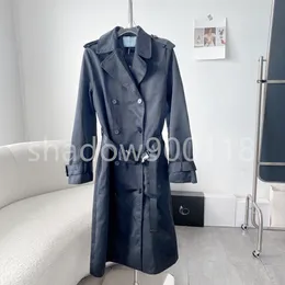 21SS Unisex Damen Herren Jacke Blusen klassische Mode Luxusjacken Übergröße Maßgeschneiderte Nylongewebe-Hemden mit mehreren Taschen und dreieckigem Abzeichen-Design S-L-Größe