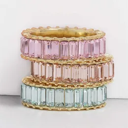 Aoteman Copper Rainbow Pierścień Kolorowy wiele kolorów CZ Eternity Bagieette Finger Gold Pierścienie Kobiety Kobiety Akcesoria biżuterii x07152429