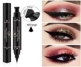 QIC Sigillo a doppia testa Eyeliner nero Sigillo a triangolo Penna eyeliner impermeabile Eyeliner Occhi Trucco con timbro Make Up Drop A2015358