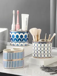 Suporte de escova de dentes luz luxo nórdico acessórios do banheiro conjunto cerâmica titular titular escova de dentes organizador armazenamento 231025