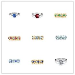 T Classic Designer Wedding Rings for Women Fine Process 925 Sterling Silver 18K Gold-Plated Ring With Red Green Blue Diamond Finger Jewelry Wholesale