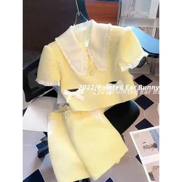 Two Piece Dress Crop Bow Design Sense Top Tweed Cardigan Yellow Doll Shirt Skirts Shorts Sets Sexy Two Piece Set Women Short Sleeve Coats 231026