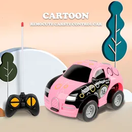 Electricrc Car Mini Cartoon Remote Control ToDler Toys Söta RC för barn pojkar flickor gåvor barns födelsedag 231026