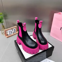Boots vinter lyxig design punk gotiska gata kvinnor skor grön rosa tjock sula chunky häl smal chelsea ankel mode 231026