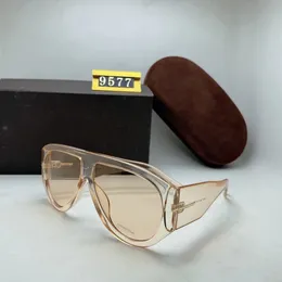 Designer tom occhiali da sole maschera occhiali da sole grandi cornici da donna vetri polarizzati in fibra acetato hip hop classici di lussuosi occhiali da sole 675