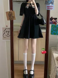 Party Dresses Kimokokm Preppy Style Summer Daily A-Line Student Dress Sweet Square Collar Bandaged Bow Elegant Puff Sleeve Black Mini