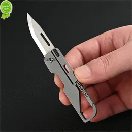 Titanlegering Mini Knife Sharp Blade Folding Knife Portable Keychain Multifunktionell Unpacking Express Leverans liten kniv